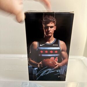 Lauri markkanen Chicago Bulls bobblehead. New SGA